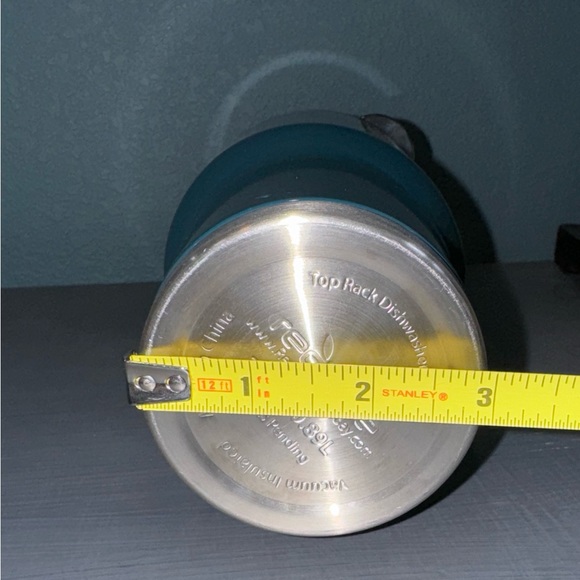 New Reduce® Cold1™ 30 oz. Tumbler with Lid in Teal Blue Tumbler 30 oz - Picture 9 of 10